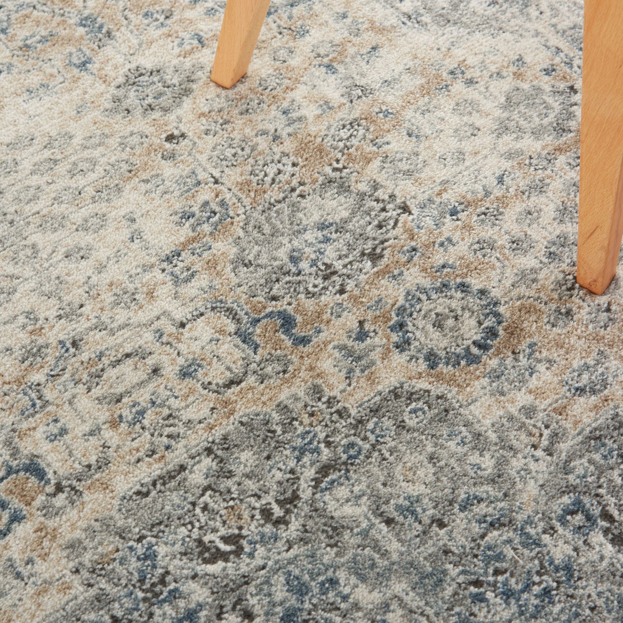 4' X 6' Beige And Grey Oriental Non Skid Area Rug