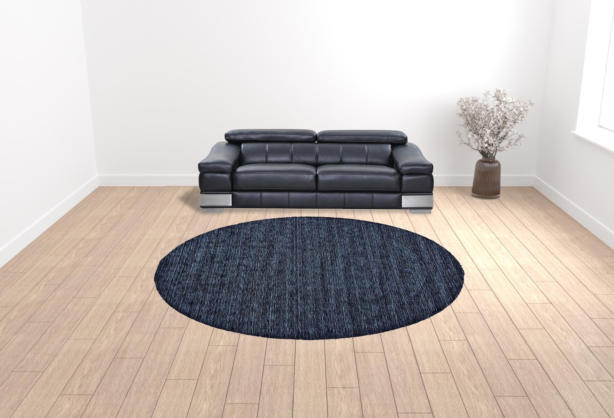 4' X 6' Black Wool Hand Woven Stain Resistant Area Rug