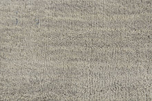 4' X 6' Black Wool Hand Woven Stain Resistant Area Rug