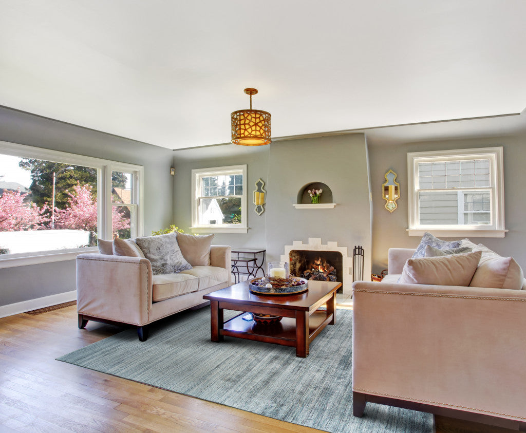 Green Blue And Tan Ombre Hand Woven Area Rug - 4' x 6'