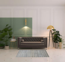 Green Blue And Tan Ombre Hand Woven Area Rug - 4' x 6'