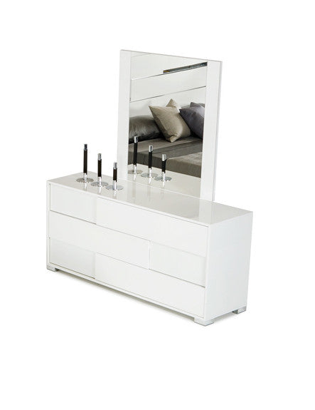 30" White Mdf And Metal Dresser