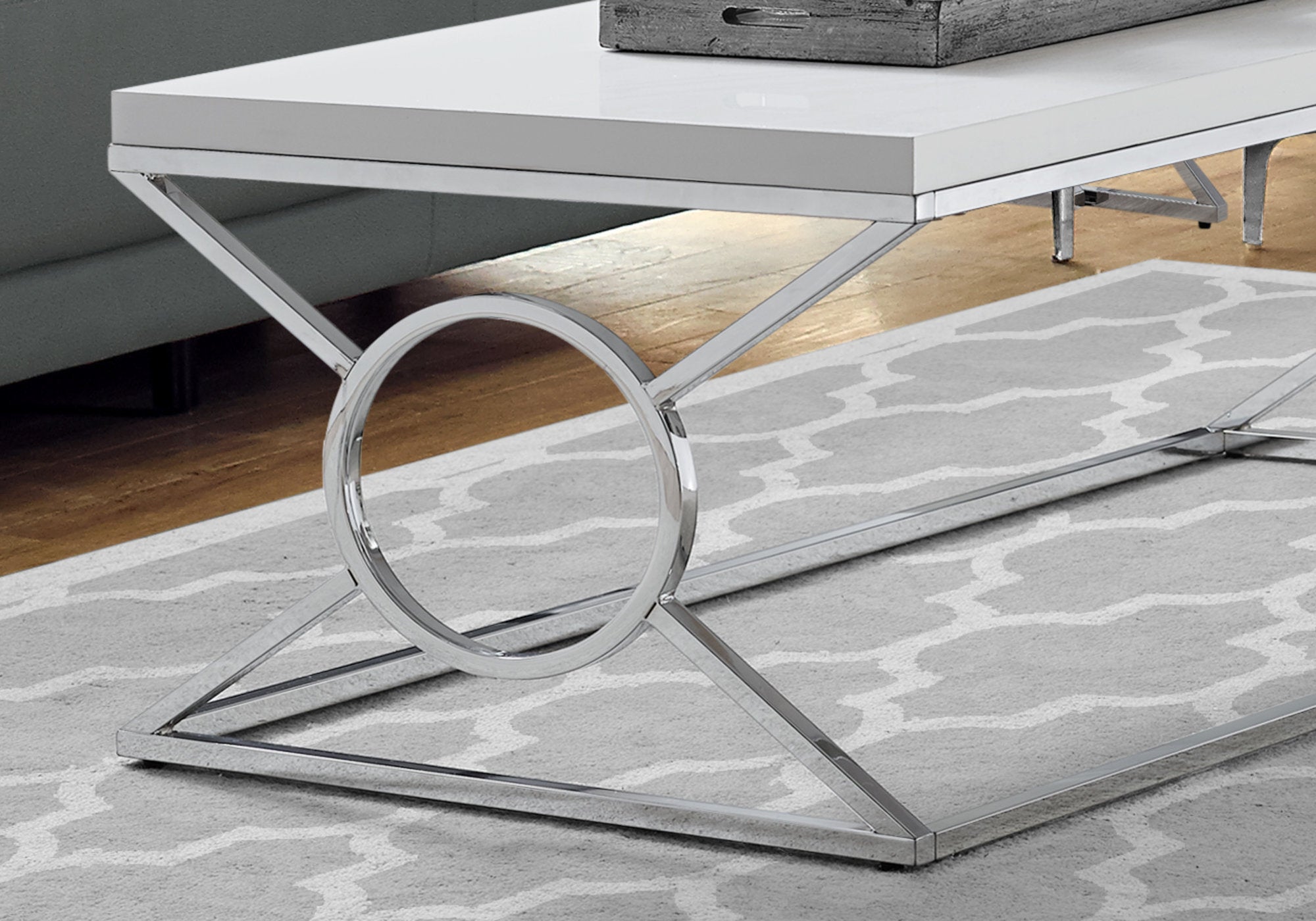 22" X 44" X 18.5" White Metal  Coffee Table