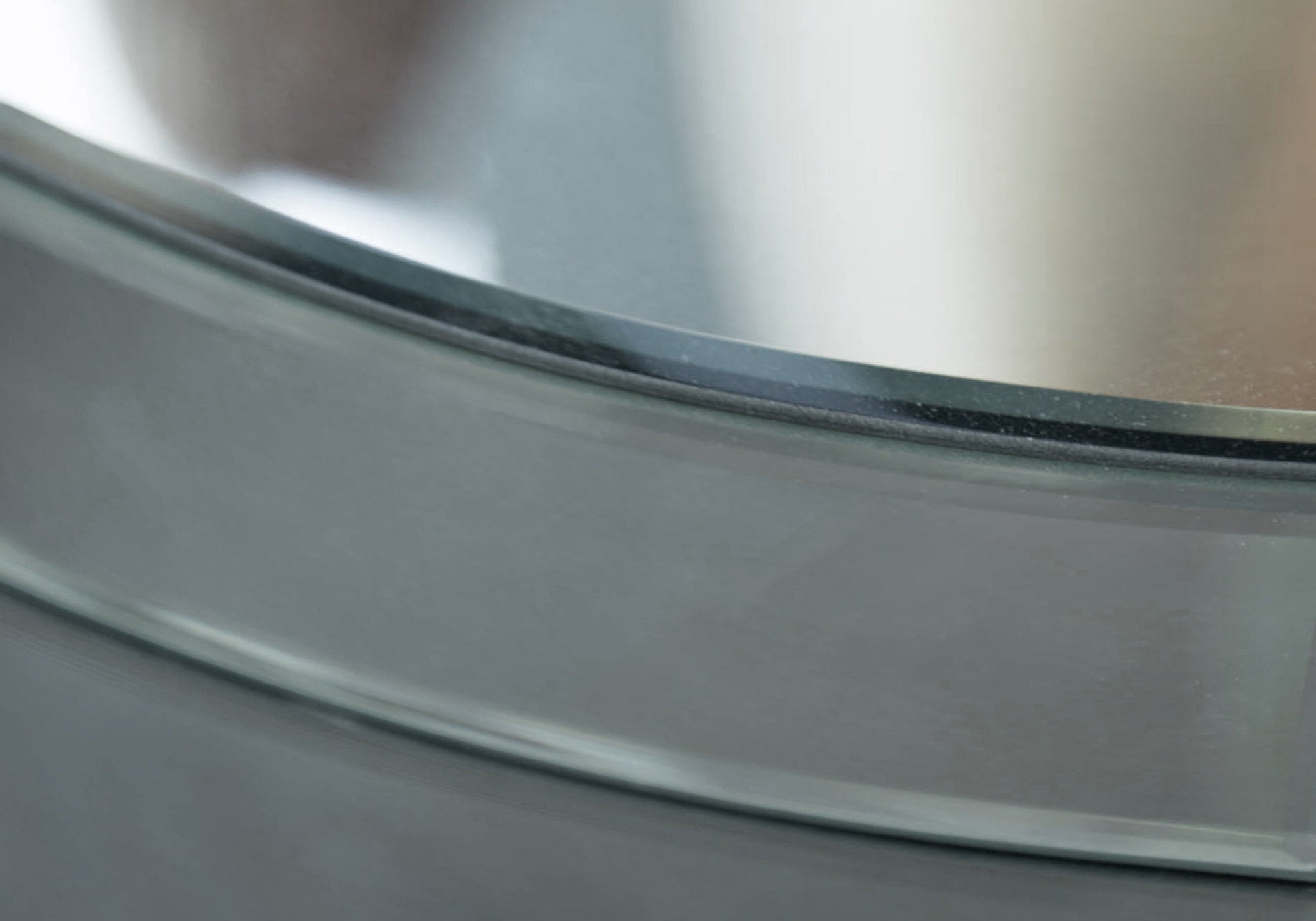 36" X 36" X 18" 銀色 - 帶鏡面咖啡桌