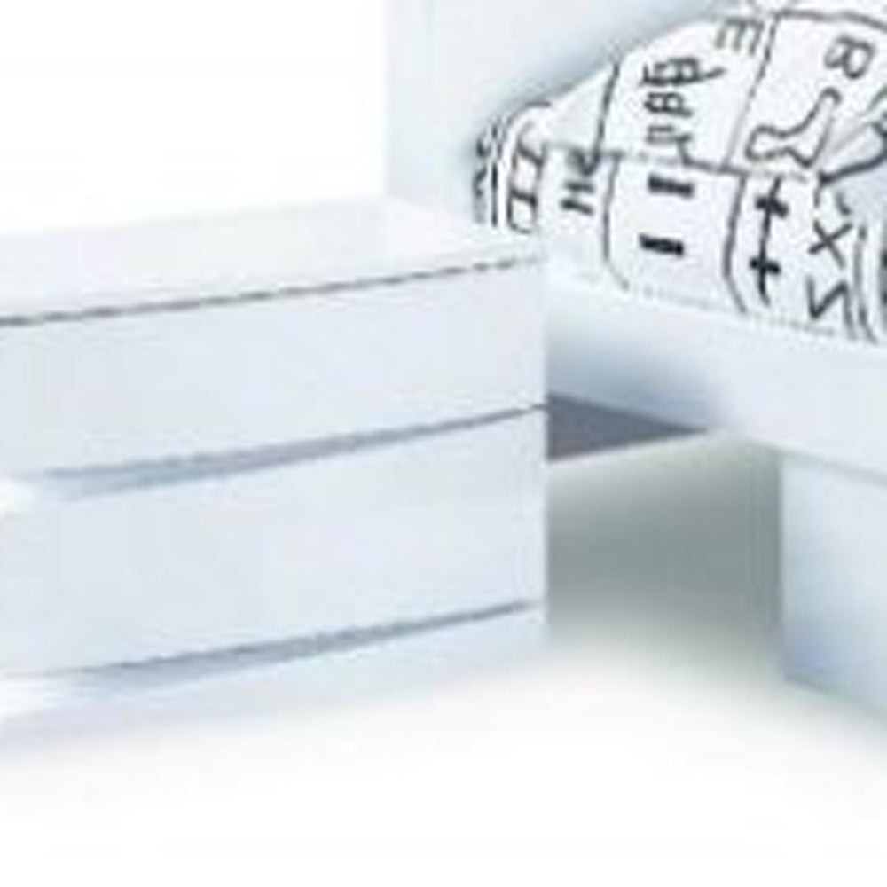 80'" X 60'"  X 42.5'" Modern Queen White High Gloss Bed