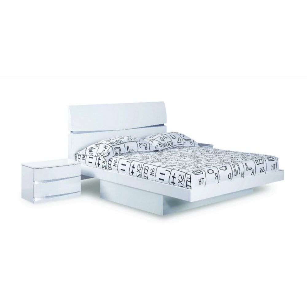 80'" X 60'"  X 42.5'" Modern Queen White High Gloss Bed