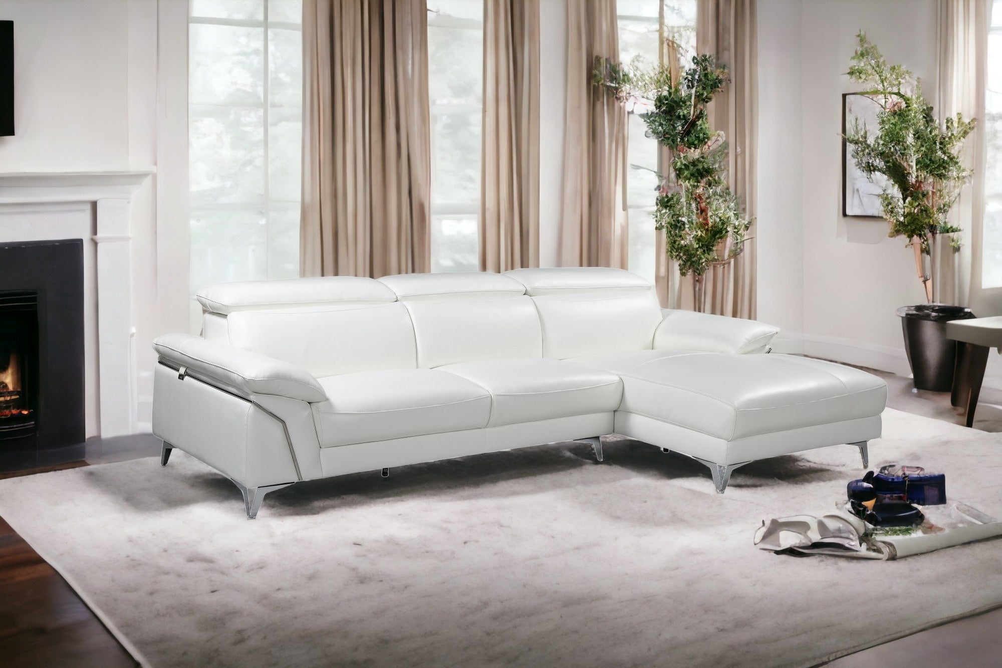 31" Fashionable White Leather Loveseat