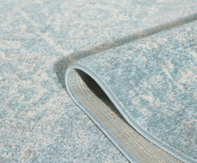 5' X 7' 6 Polyester Seafoam Area Rug