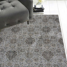 8'X11' Silver Machine Woven Traditional Floral Indoor Area Rug