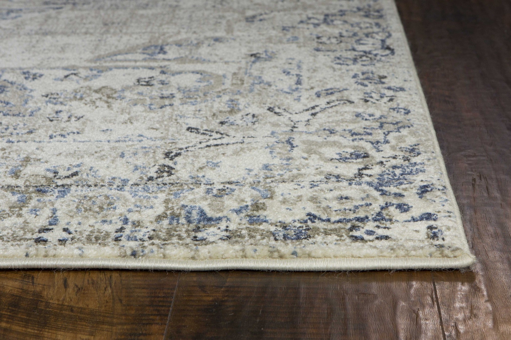 3' X 5' Ivory And Grey Floral Vines Area Rug