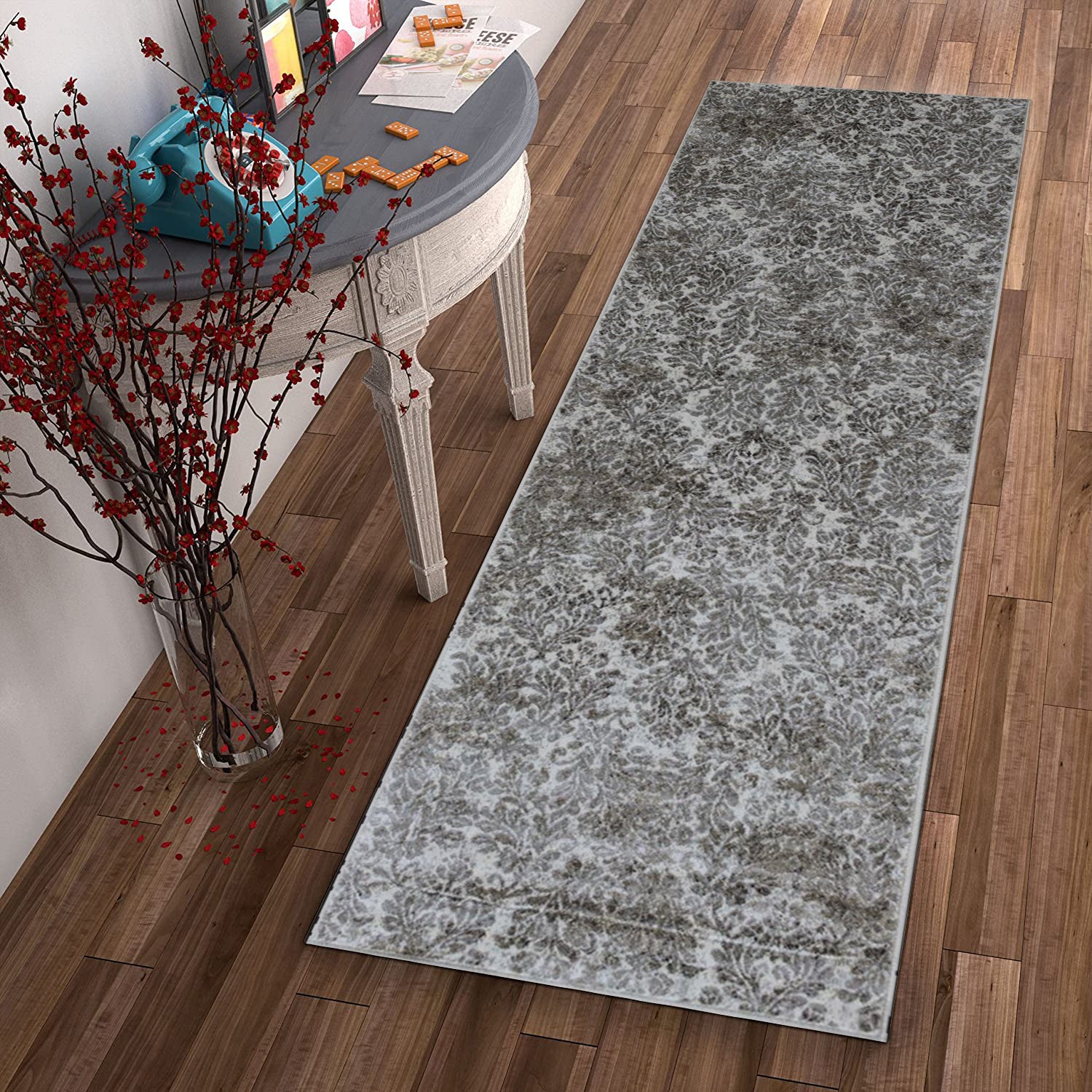 7' X 11' Viscose Ivory Or Sand Area Rug