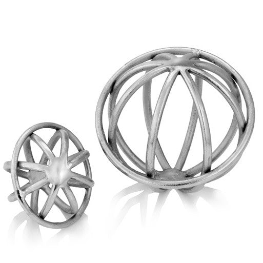 8" X 8" X 7" Silver Aluminum Large Sphere