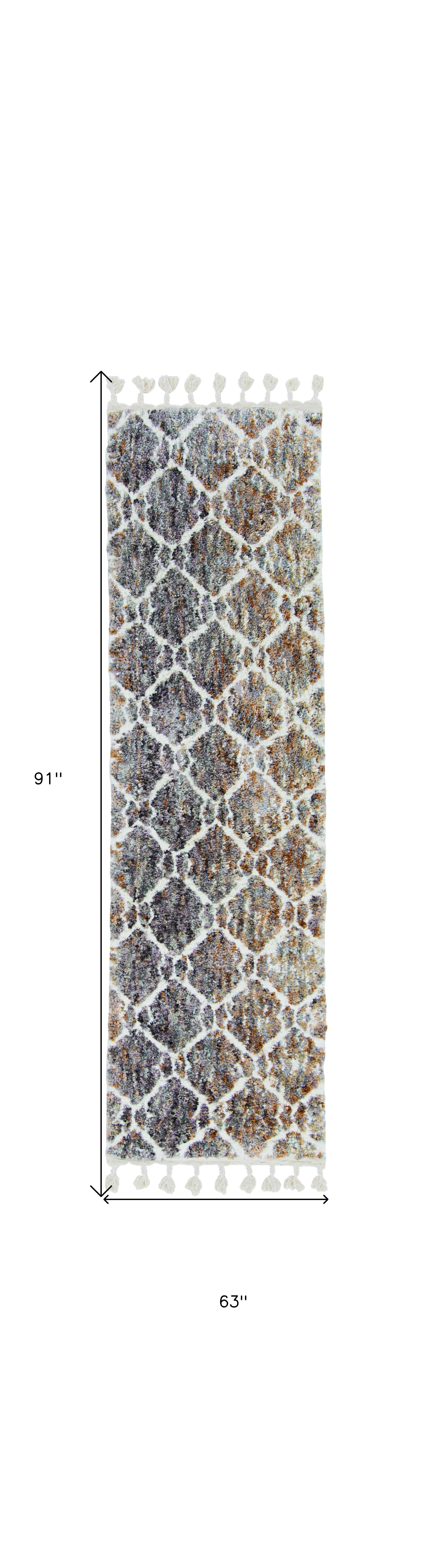 2' X 7' Grey Or Sand Wavy Line Runner Rug With Fringe