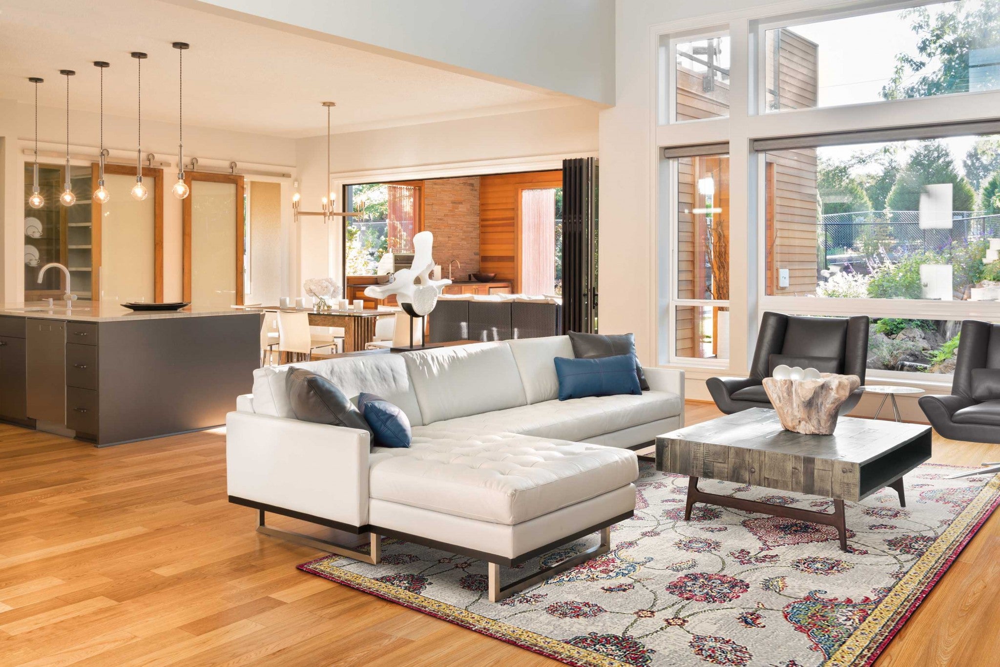 31" X 96" Turquoise Polypropylene Rug