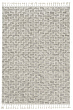12'X15' Ivory Grey Machine Woven Diamond Pattern With Fringe Indoor Area Rug