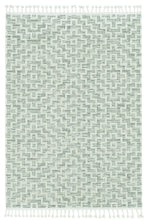 12'X15' Ivory Grey Machine Woven Diamond Pattern With Fringe Indoor Area Rug