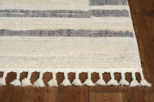 144 X 180 Ivory  Grey Polyester Rug