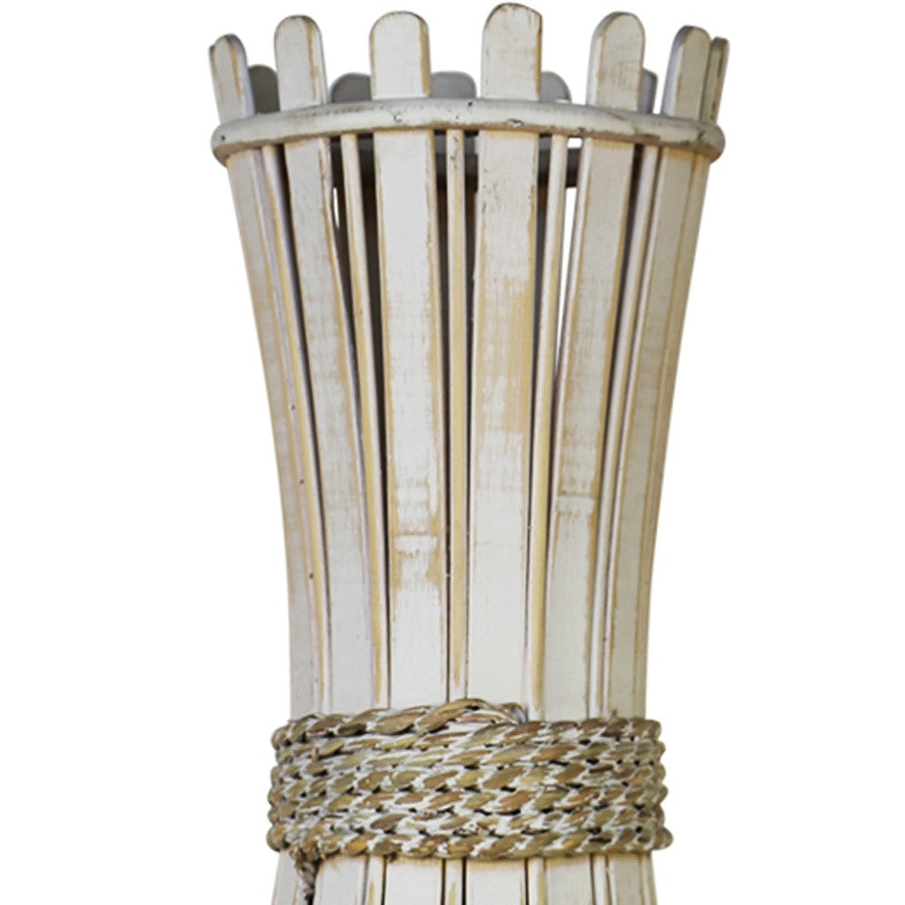 27 Weaving Bamboo Vase