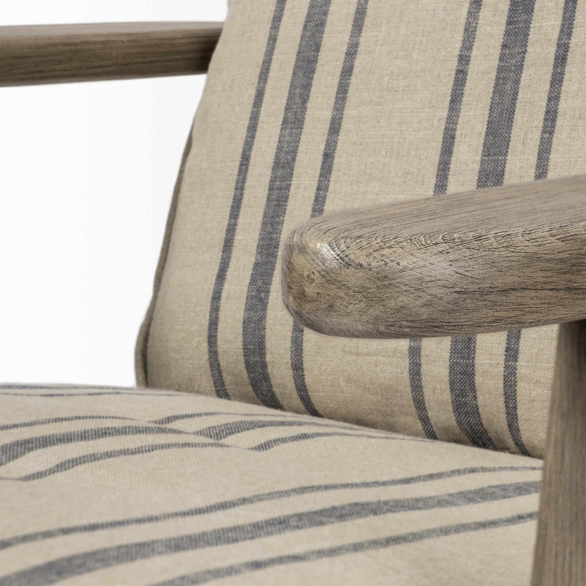 條紋淺棕色織物包裹口音椅子帶木框