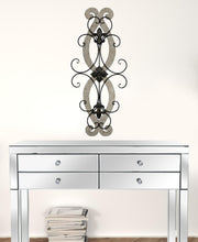 Fleur-De-Lis Spiral Wall Decor