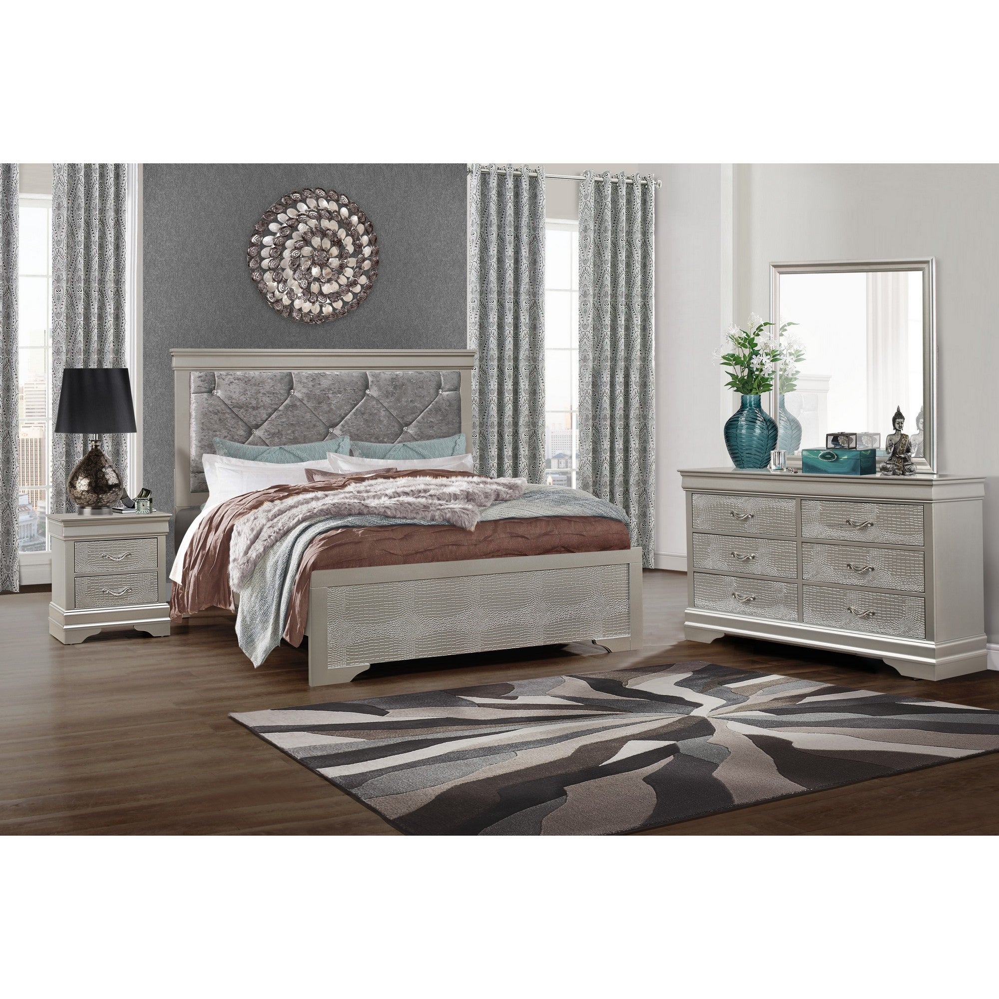 Silver Tone Rubberwood Queen Bed With Clean Line Headboard And Footboard