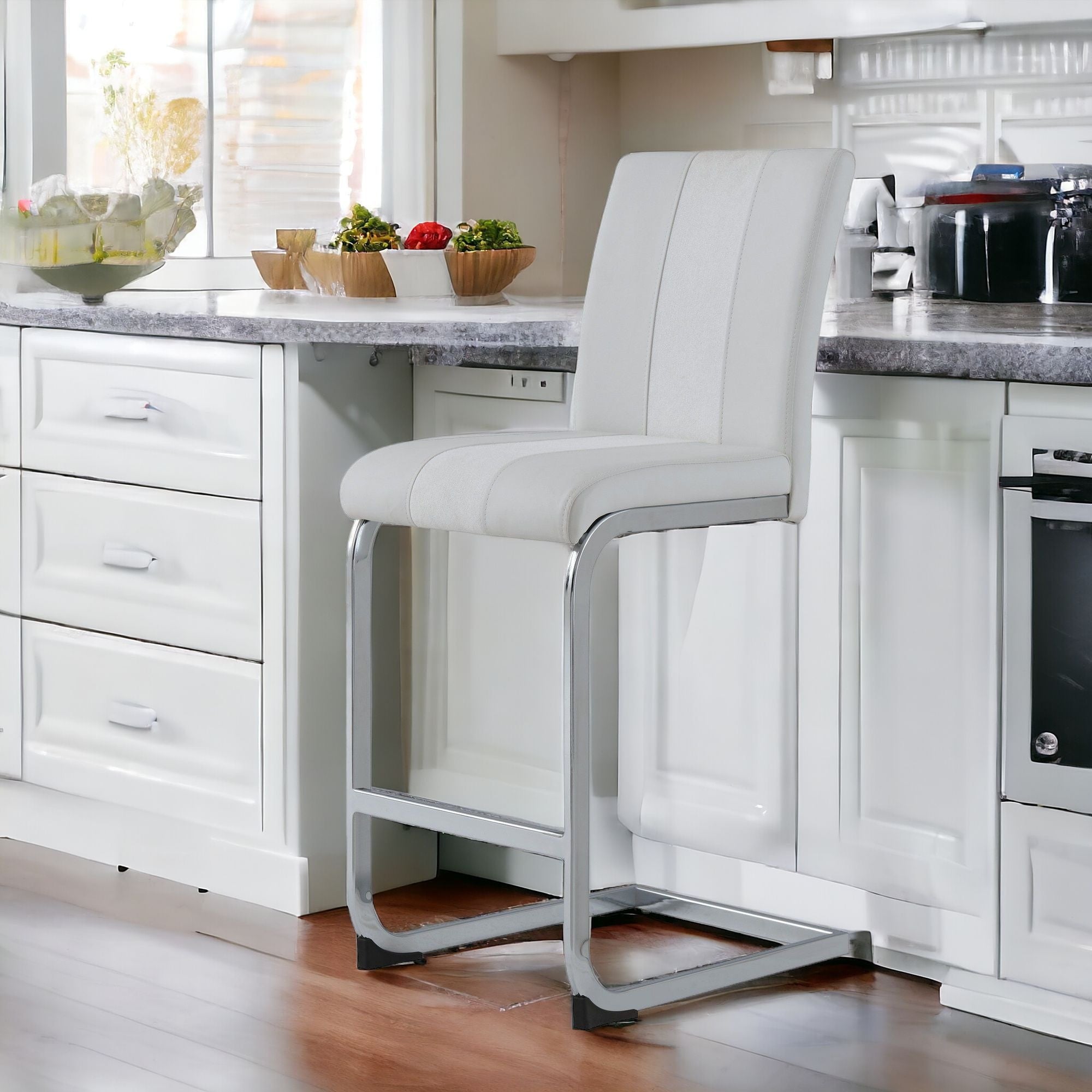 Set Of 4 White Two Tone Barstools With Silver Tone Metal Base