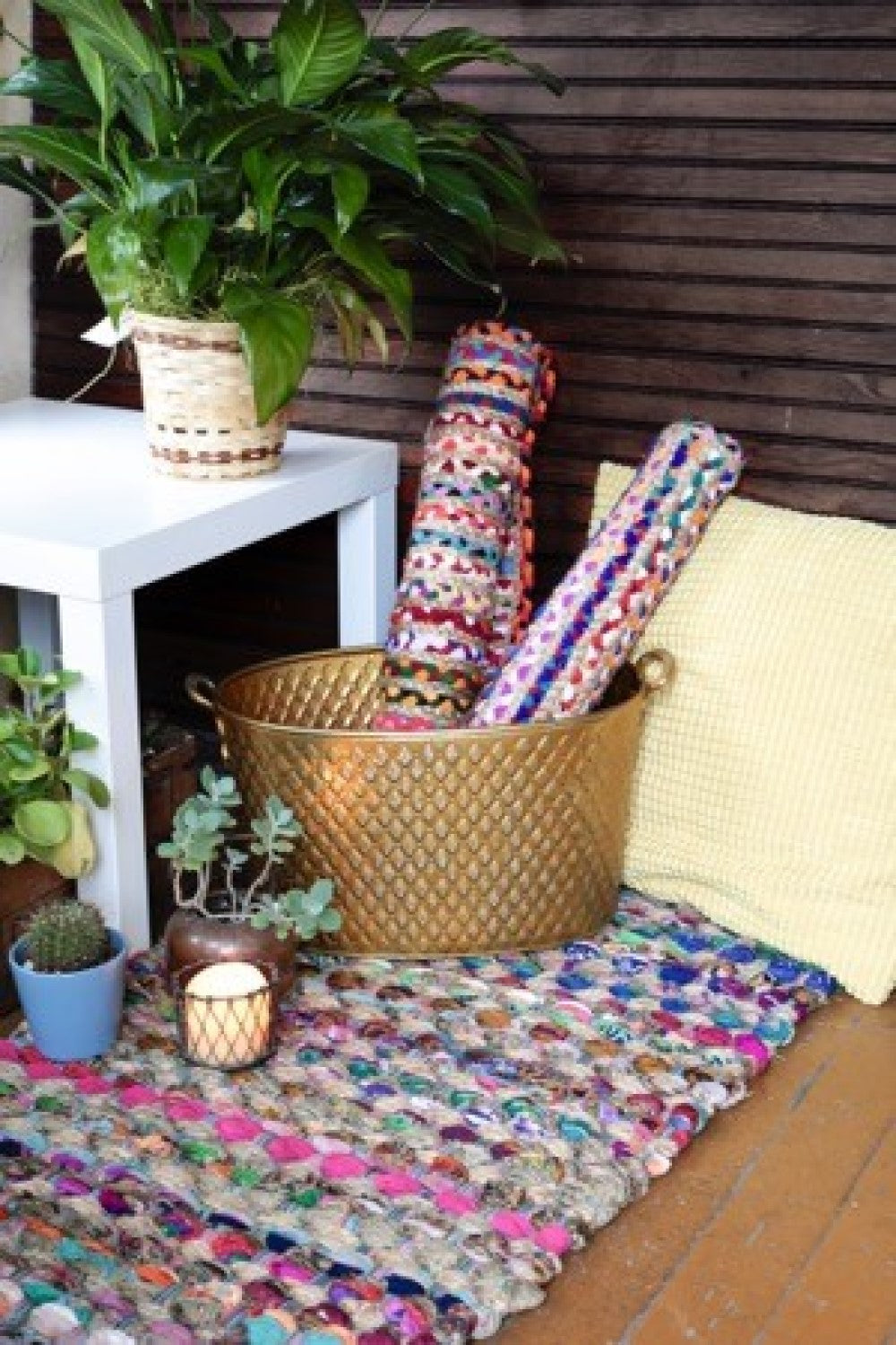 Rainbow Colors Jute Rag Braided Scatter Rug - 2' x 3'