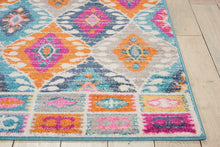 5’ X 7’ Multicolor Ogee Pattern Area Rug