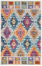 5’ X 7’ Multicolor Ogee Pattern Area Rug