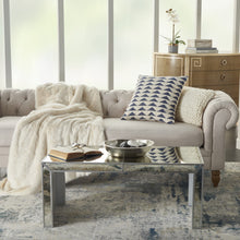 Triángulos azul marino y marfil de 20 