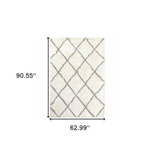 2’ X 3’ Ivory And Gray Geometric Lattice Scatter Rug