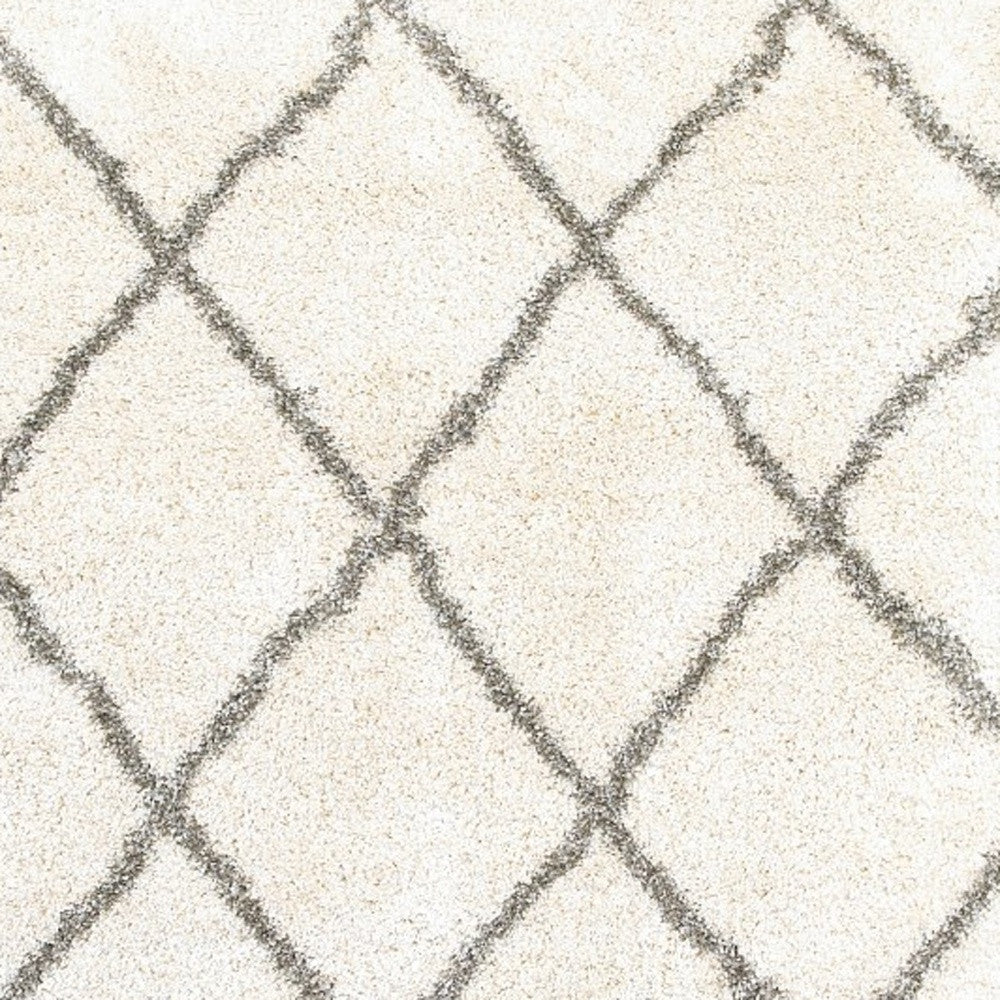 2’ X 3’ Ivory And Gray Geometric Lattice Scatter Rug
