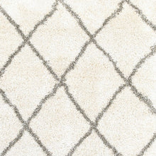 2’ X 3’ Ivory And Gray Geometric Lattice Scatter Rug