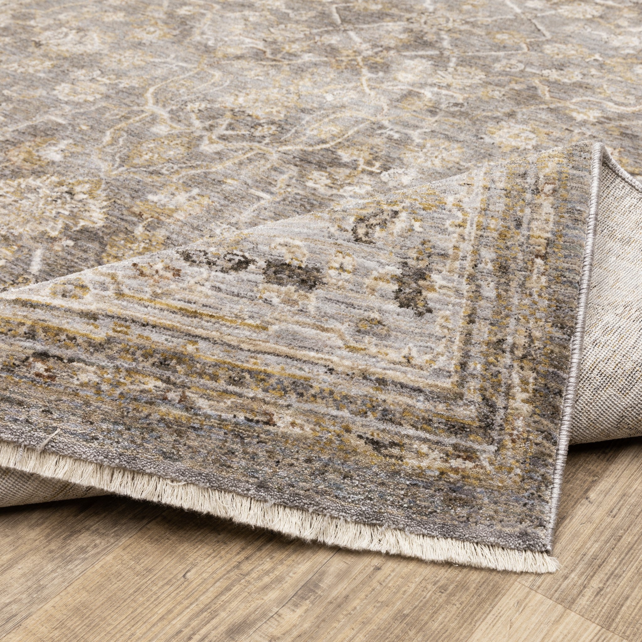 Beige Grey Machine Woven Oriental Indoor Arean Rug - 5' x 8'