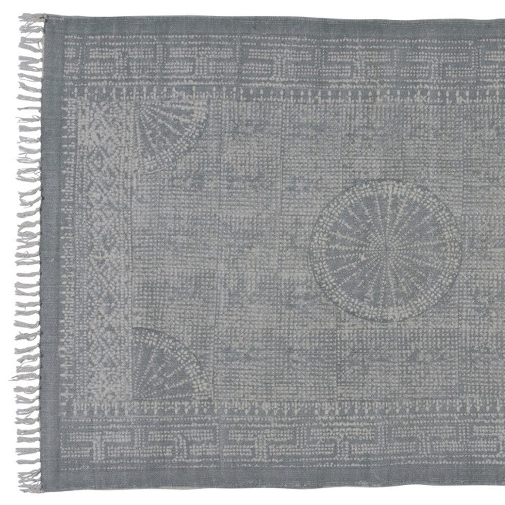 4’ X 6’ Sky Gray Distressed Medallion Area Rug