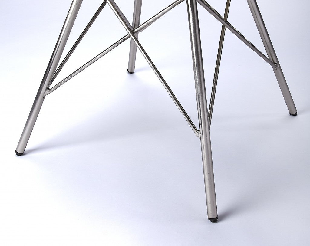 Silla decorativa de cuero blanco