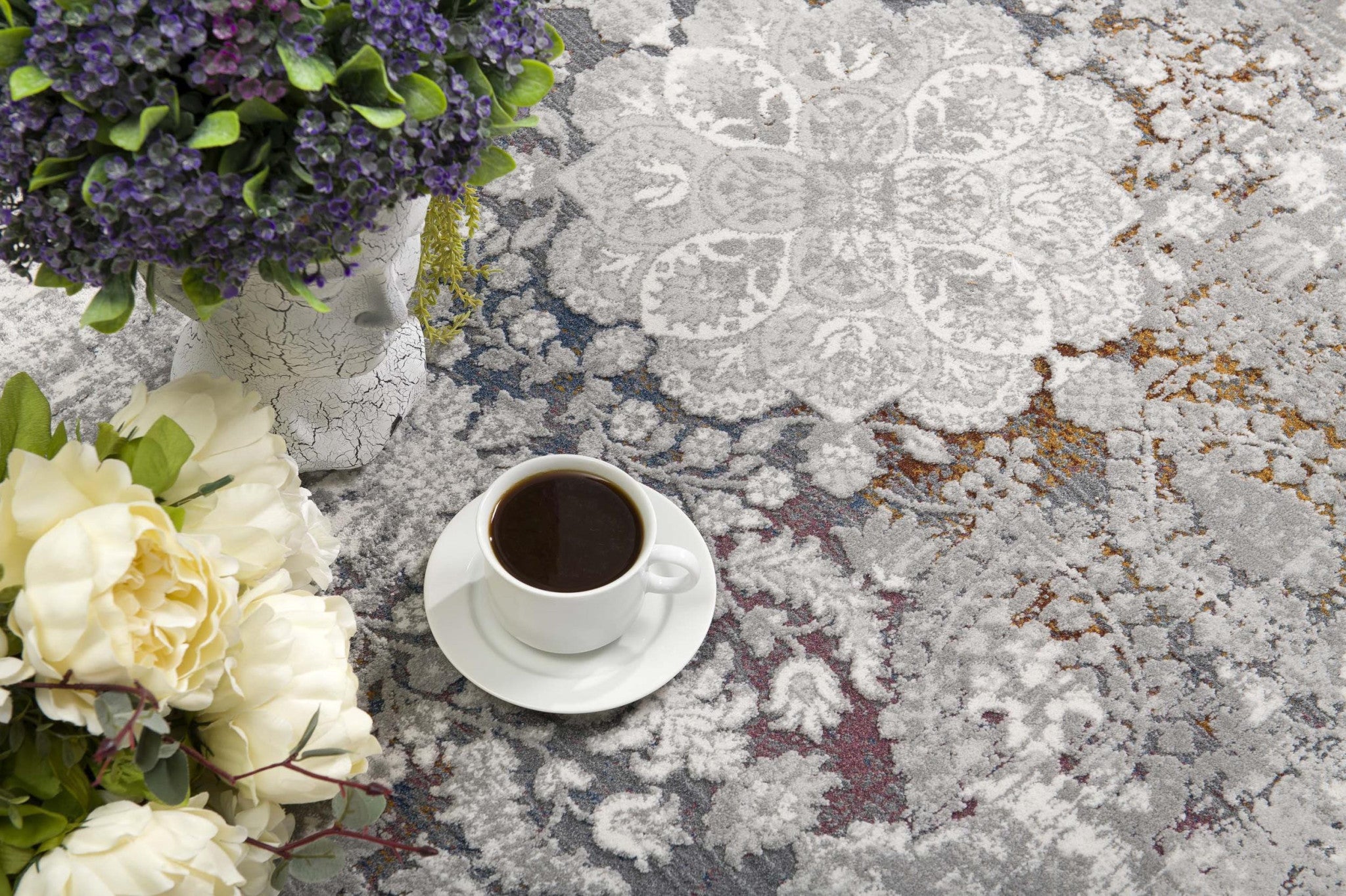 5” X 8” Gray Abstract Patterns Area Rug