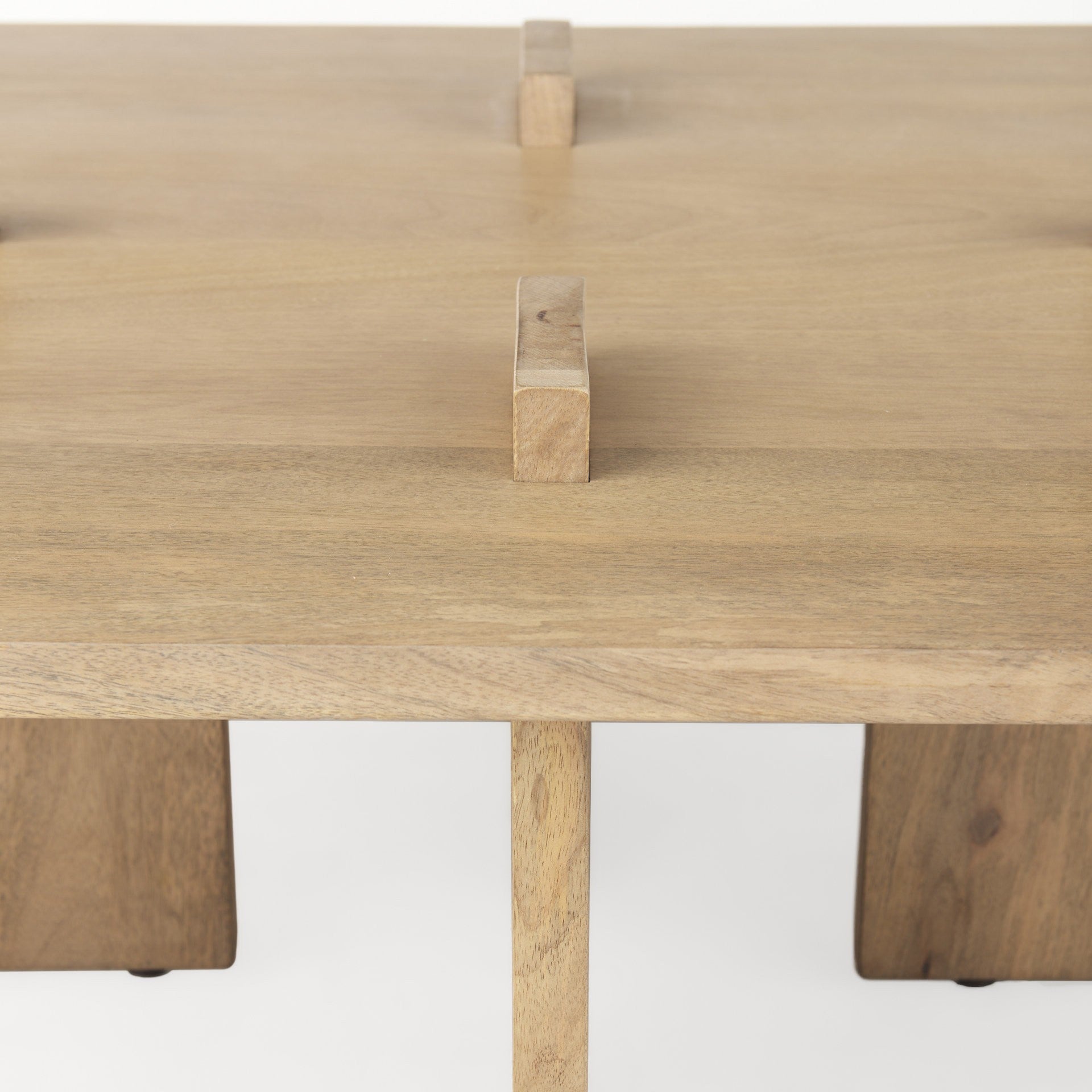 Mesa de centro rectangular de madera marrón natural claro