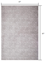 4’ X 6’ Gray Distressed Diamonds Area Rug