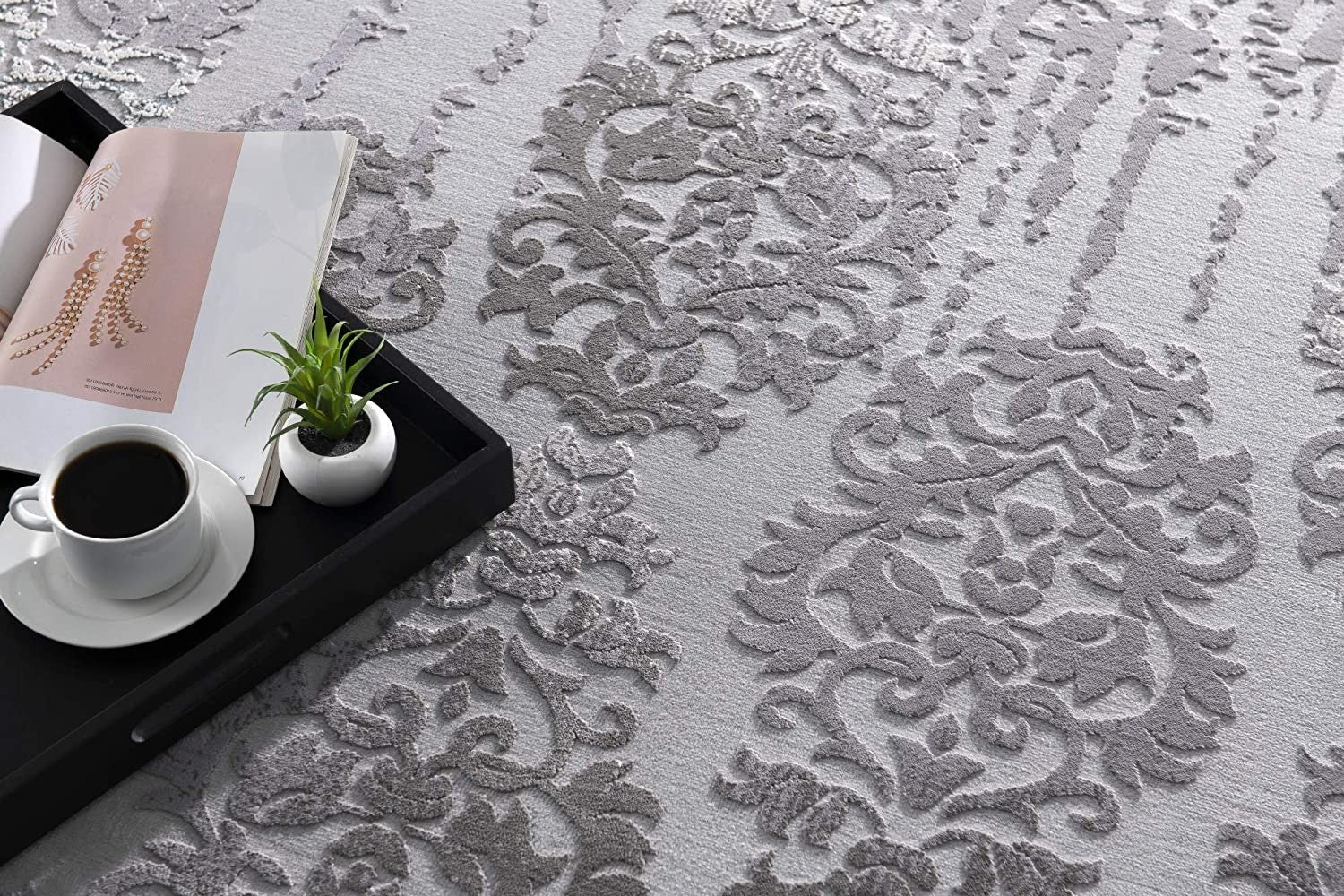 2’ X 10’ Gray Dripping Damask Runner Rug