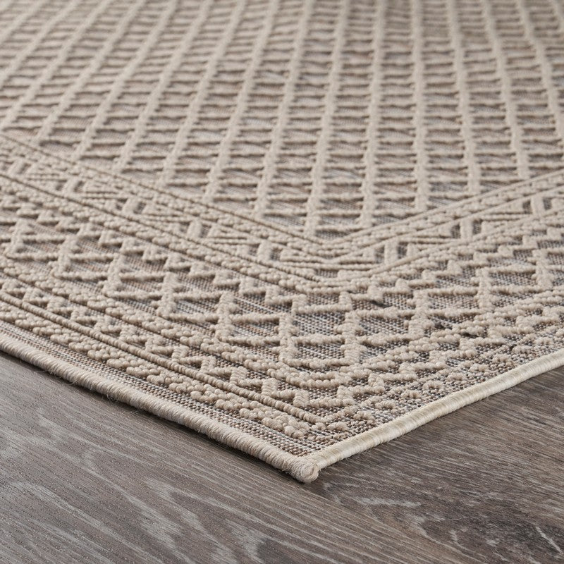 5' X 7' Tan/Brown Indoor Outdoor Area Rug
