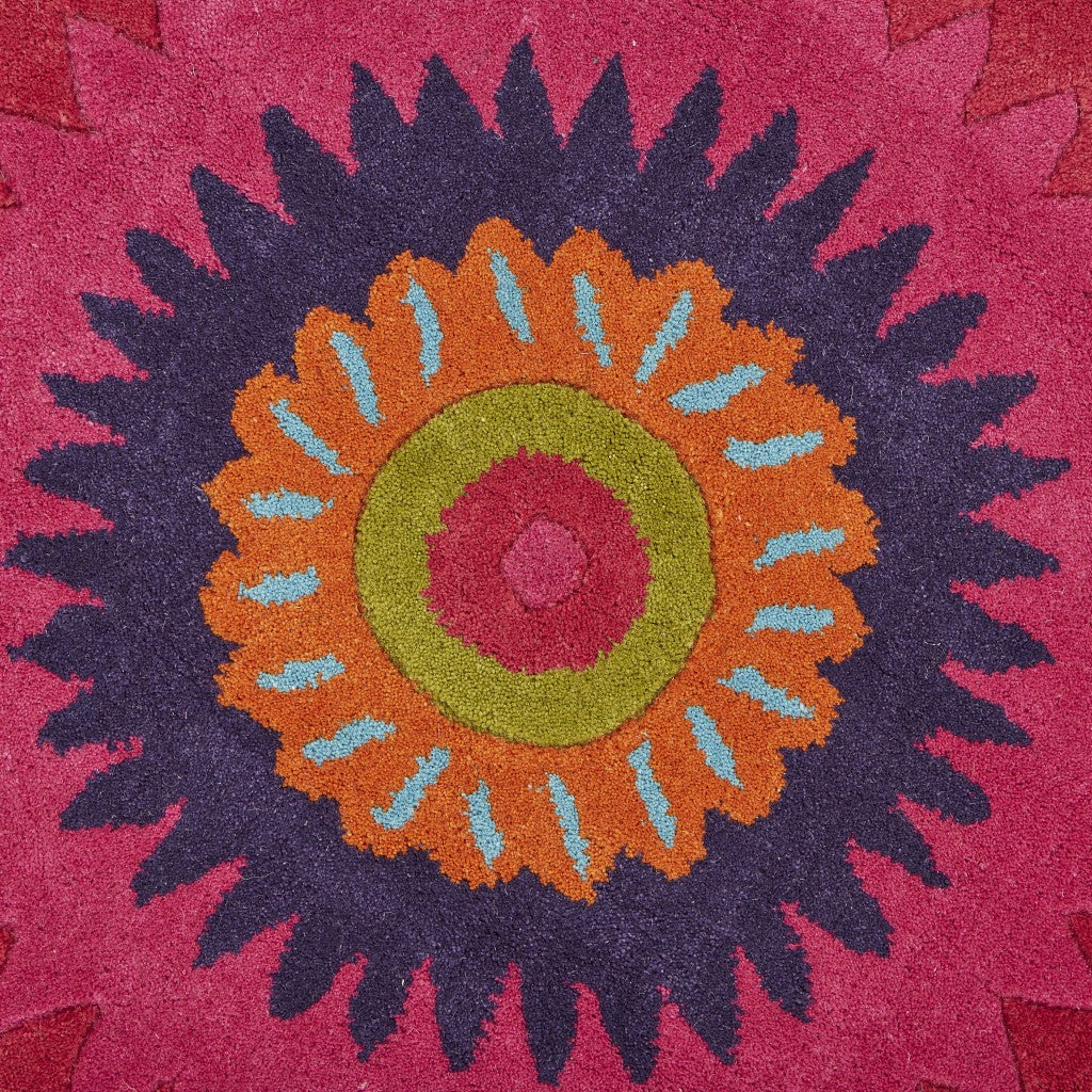 8’ Round Pink Floral Edged Area Rug