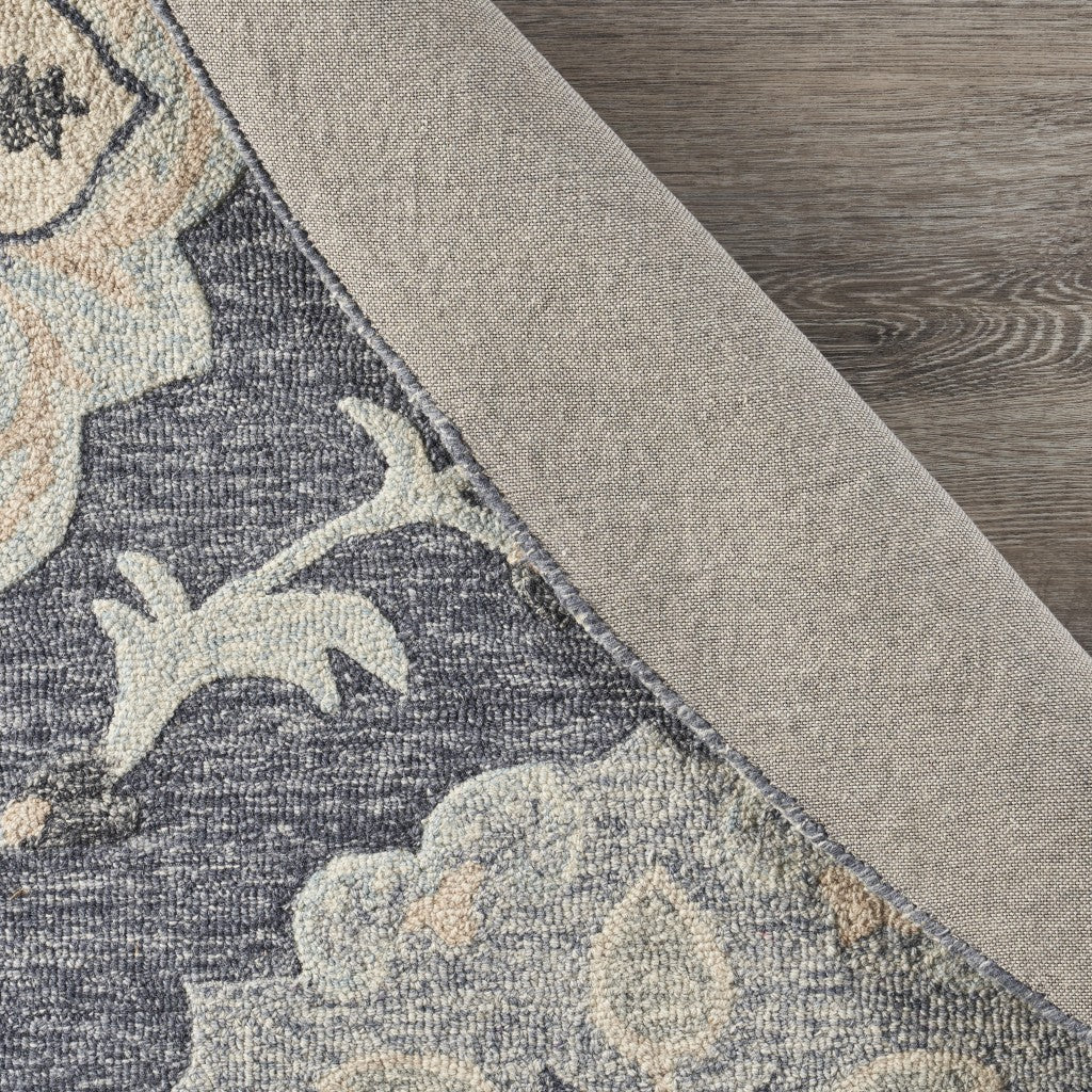 5’ x 7’ Gray Floral Trellis Area Rug