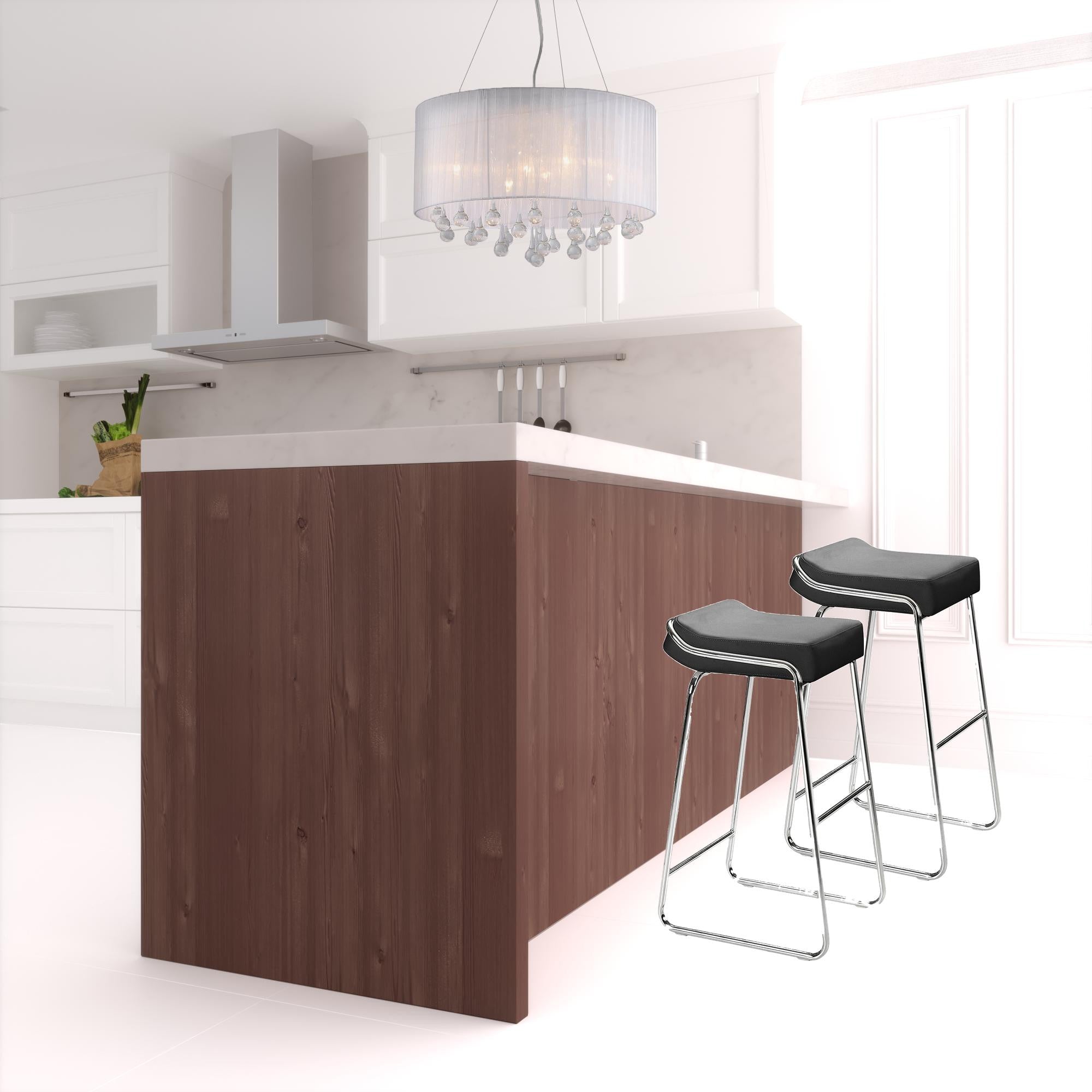 Juego de dos sillas altas de 33" de piel sintética negra y respaldo cromado sin respaldo