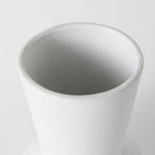 White Contempo Deco Ceramic Vase 9
