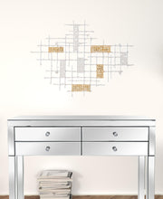 當代白色和金色地理網格牆藝術