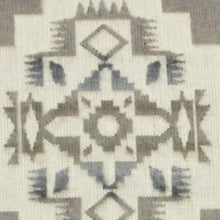 Funda de almohada hecha a mano del sudoeste gris claro ultrasuave de 20