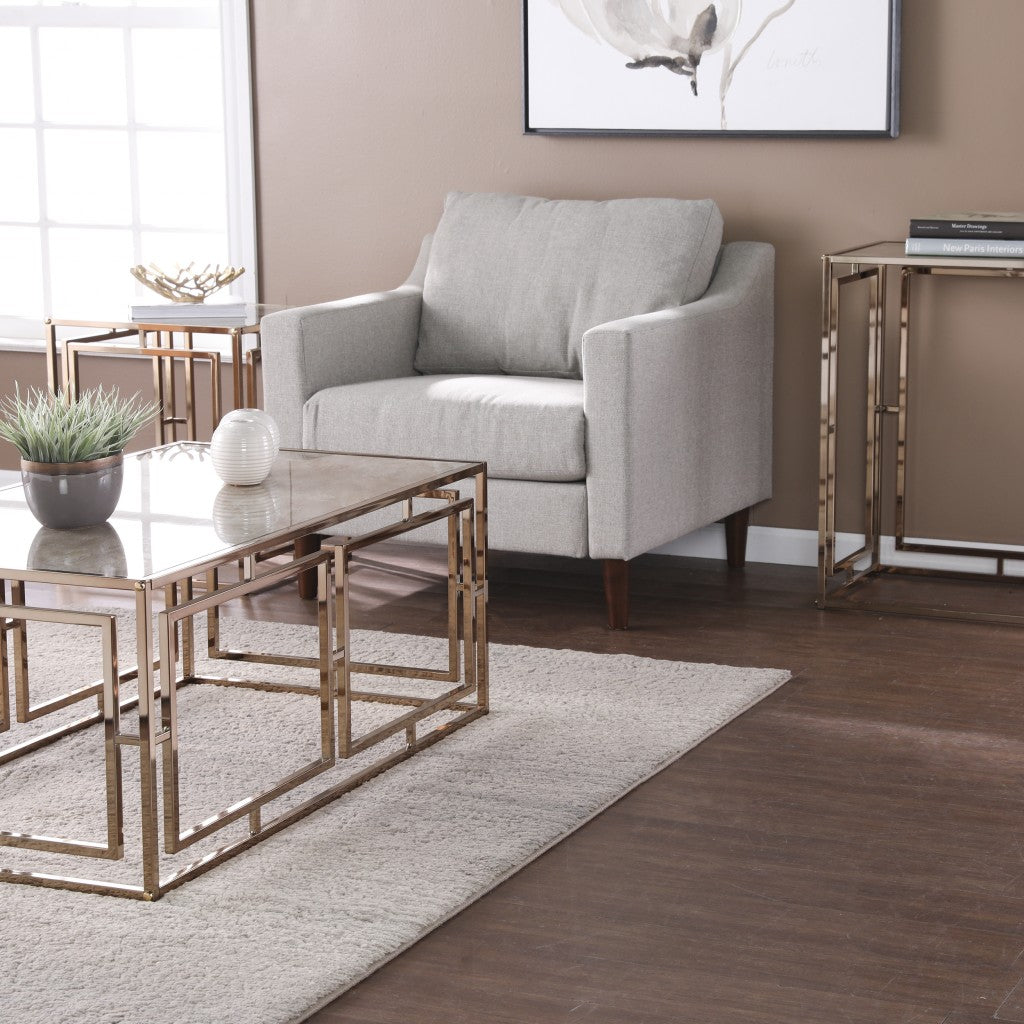 Mesa de centro rectangular de metal y copa de champán de 44"