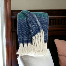 Cozy Indigo and Aqua Chevron Handloomed Throw Blanket