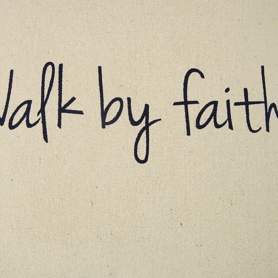 Lona negra topo Walk by Faith Cojín